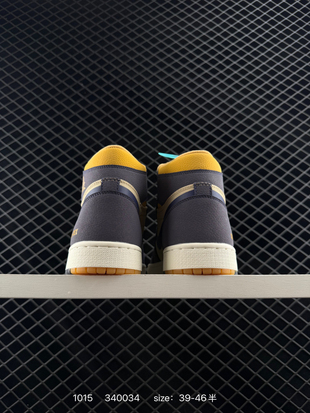 Nike Air Jordan 1 Retro High OG”Black/White“